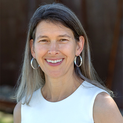 photo of laura goetz MD MPH